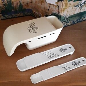 Pampered Chef Measuring spoons